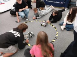 Rok szkolny 2025-2026 - 10. Nasi uczniowie na warsztatach nowych technologii